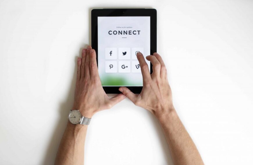 Here’s Why a Social Media Vacation is Great for Your Business