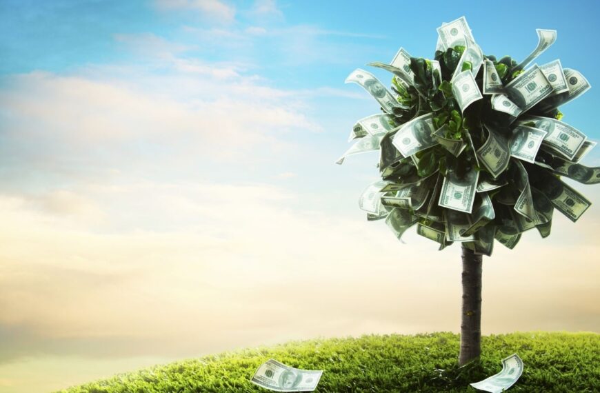 21 Dangerous Money Myths That Could Be Keeping You Poor